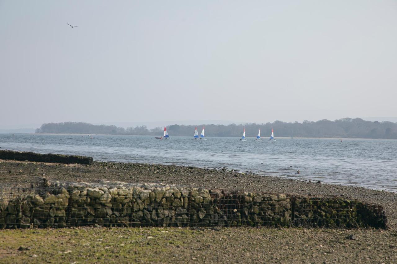 41 Orchard Bank, 3 Bed, Rockley Park Poole Villa ภายนอก รูปภาพ